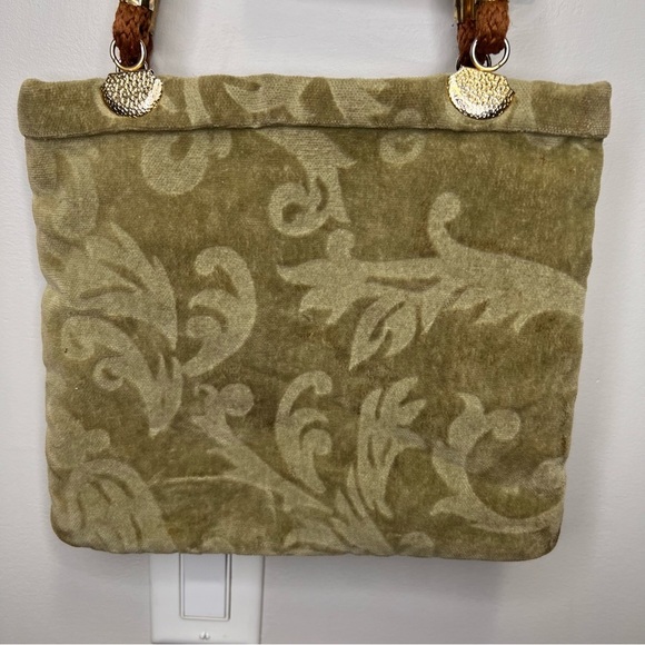 Aboriginal First Nations Needlepoint Handmade Purse - Picture 9 of 16